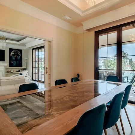 Villa Picasso Marbella