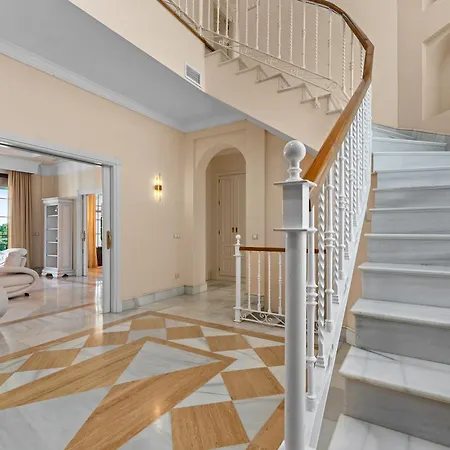 Picasso Villa *