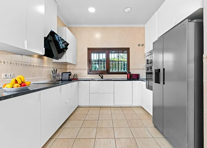 Villa Picasso Marbella